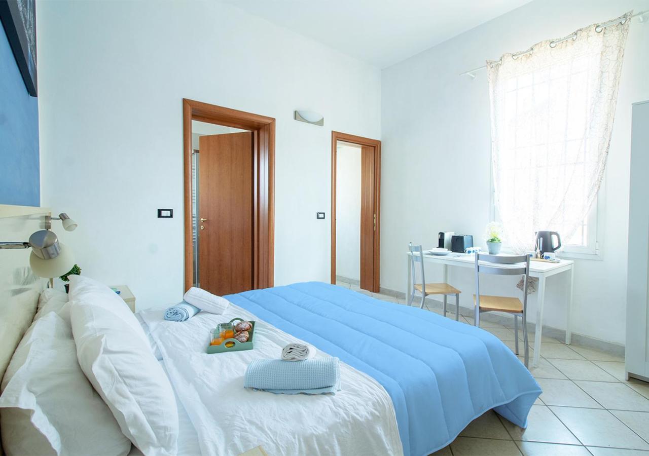 Athena Rooms - Parcheggio Privato โบโลญญา ภายนอก รูปภาพ