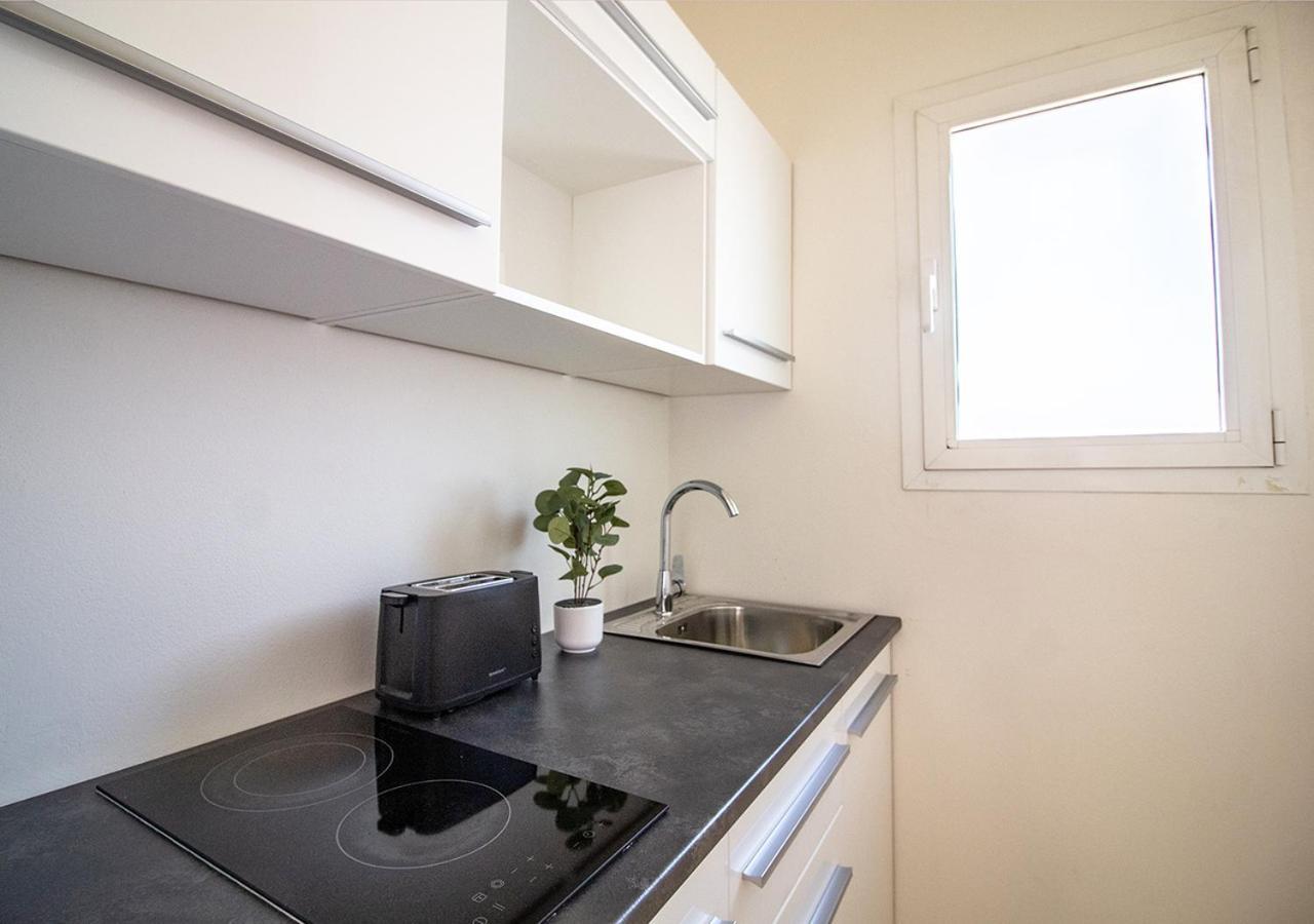 Athena Rooms - Parcheggio Privato โบโลญญา ภายนอก รูปภาพ