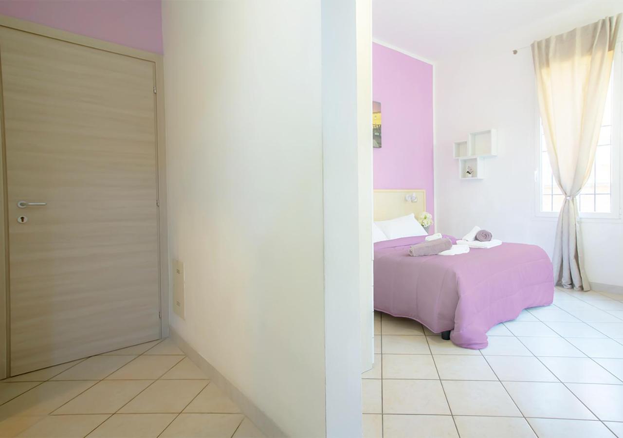 Athena Rooms - Parcheggio Privato โบโลญญา ภายนอก รูปภาพ